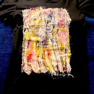 Original hand-painted t-shirt from Togo, West Africa by Kokou Kpatakou. Large